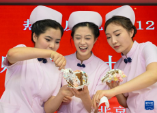迎接国际护士节 致敬白衣天使
