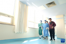 图片故事丨为“生命通道”点亮一束光