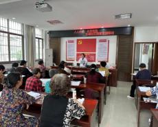 人人行动 全民控盐——东湖社区举办健康知识讲座