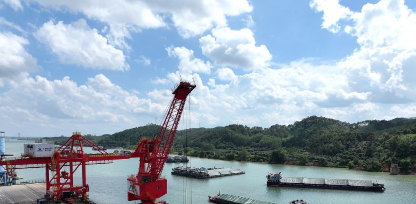 南宁港新增平陆运河通道货量日均约2万吨