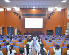 两百双眼睛望向太阳—“星空捕手”天文科普走进花园小学